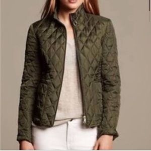 Banana Republic forest green quilted jacket